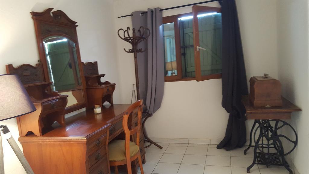 Aux Oliviers Hotel Homps  Kültér fotó